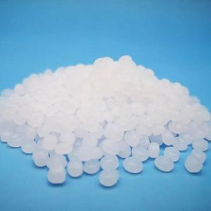 Granulés de polyéthylène haute densité HDPE 5502, matière première plastique HDPE, qualité de moulage par soufflage HDPE 5502, PE100, PE80 - Product Image 1