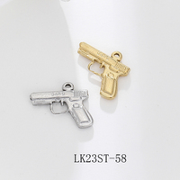Liontin pistol senapan besi tahan karat berlapis emas hiasan pistol Sniper Multi pola aksesoris pistol cor untuk pembuatan perhiasan DIY