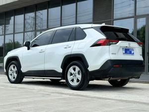 RAV4 Usata 2025 Automatica Benzina con Opzioni Varie Spedita dalla Cina a Paesi del Golfo KSA UAE Qatar Kuwait Giordania - Product Image 3