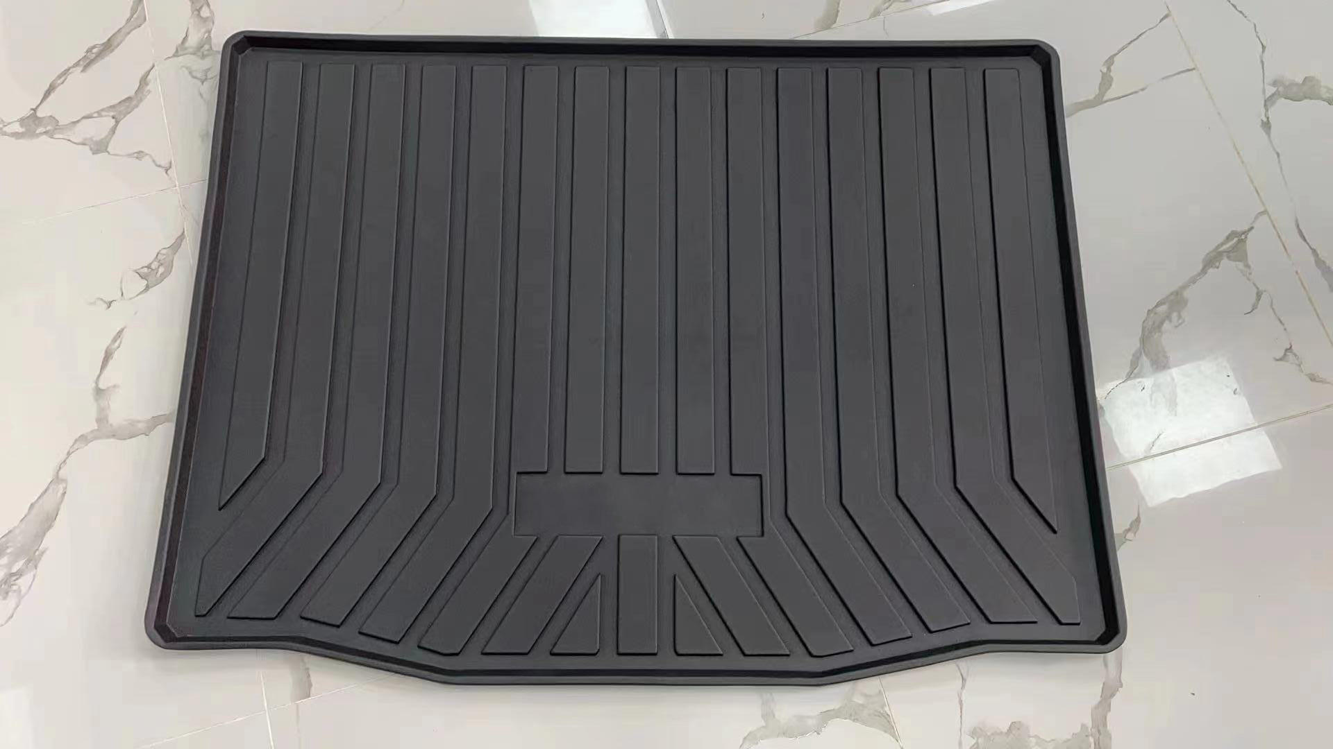 พรมปูพื้นท้ายรถ Honda HR-V Vezel 2016-2023