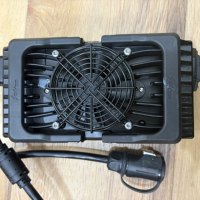Chargeur de moto électrique aux normes chinoises pour Surron Ultra Bee
