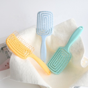<span class=keywords><strong>Brosse</strong></span> à <span class=keywords><strong>cheveux</strong></span> démêlante Gloway Oem en nylon à pointe sphérique, creuse, massante, à picots, à ventilation incurvée, en plastique, pour <span class=keywords><strong>cheveux</strong></span> bouclés - Product Image 6