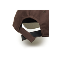Casquette de baseball mignonne en peluche Panda Tissu imperméable Motif de fruits brodés Style sportif Couvre-chef Sangle de queue à bord incurvé