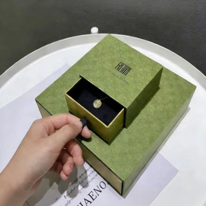 Scatola Regalo <span class=keywords><strong>di</strong></span> Lusso Personalizzata con Stampa 3D per Orologi, Espositore Portatile con Coperchio Ribaltabile, Creativa e Rigida per Sorprese <span class=keywords><strong>di</strong></span> Compleanno e <span class=keywords><strong>Natale</strong></span> - Product Image 1
