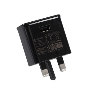 Caricabatterie da Viaggio di Alta Qualità Adattatore di Alimentazione UK a 3 Pin con Cavo USB 2.0 e Tipo C per <span class=keywords><strong>Samsung</strong></span> S8 S9 Ricarica Rapida - Product Image 3