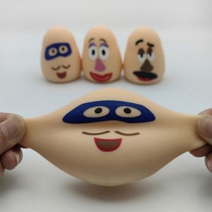 Jouet anti-stress drôle et mignon en forme de pomme de terre qui change d'expression, idéal pour les farces et la décompression - Product Image 3