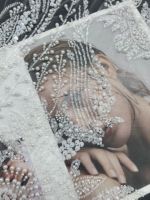 Tissu de dentelle de mariage blanc luxueux à sequins et perles