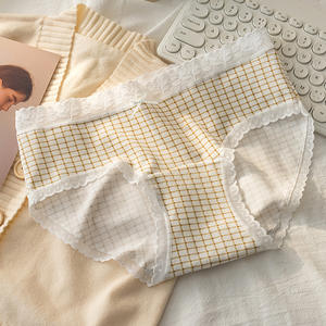 กางเกงในเด็กผู้หญิงผ้าฝ้ายเนื้อนุ่มแบบเอวกลาง ทรงฮิปสเตอร์  ป้องกันแบคทีเรีย  ขนาดเล็ก  ทรงยาว  ขยายกว้างพิเศษ  ตกแต่งด้วยลายปัก - Product Image 6