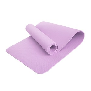 Alfombrilla de Yoga TPE Ecológica Personalizada al por Mayor, Barata, Impresa en Negro y Rojo, de los Mejores Fabricantes de Alfombrillas de Pilates - Product Image 5