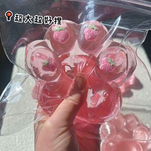 ของเล่นบีบคลายเครียดรูปอุ้งเท้าแมวสีสตรอว์เบอร์รีแบบโปร่งแสง ข้ามพรมแดน นุ่มพิเศษ - Product Image 4