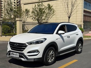 <span class=keywords><strong>Hyundai</strong></span> <span class=keywords><strong>Tucson</strong></span> L 2.0L Híbrido Turbo SUV <span class=keywords><strong>2017</strong></span> Usado en China, Barato, Bajo Precio, 4x4, 5 Asientos, Cuero Oscuro, Vehículos Automáticos en Venta - Product Image 1