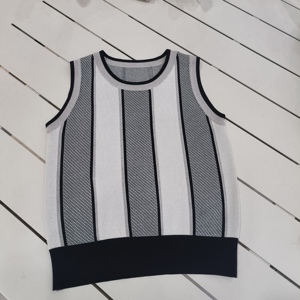 <span class=keywords><strong>Gilet</strong></span> tricoté sans manches pour enfants, personnalisable OEM/ODM avec logo, col contrastant blanc, débardeur d'été décontracté 100% tricoté - Product Image 6