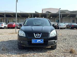 <span class=keywords><strong>Nissan</strong></span> <span class=keywords><strong>Qashqai</strong></span> 2008 2.0 20S Manuelle 2RM Gauche Jantes R16 Tissu Foncé Sans Garnitures SUV Robuste Transport Ultime à Faible Coût et Fiable - Product Image 3