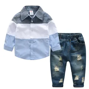 Hot Sale Kinder verschiedene Farben Baumwoll hemd und bequeme zerrissene Jeans Hosen Kinder Kleidung Set