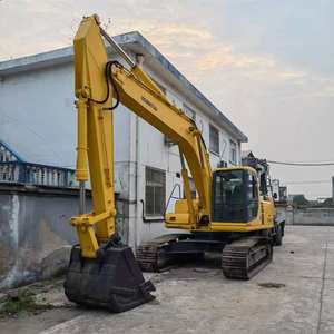 Miniexcavadora Komatsu pc200lc-6 de 20 toneladas usada con pocas horas de uso, confiable para construcción y paisajismo, equipo Komatsu de segunda mano - Product Image 5