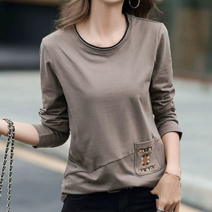 White Long Sleeve T-Shirt With Embroidered Pocket Women's Autumn Casual <b>Top</b> Plus Size <b>Patchwork</b> Base Layer Solid Color - Product Image 3