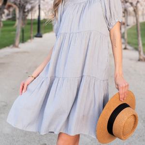 Vestido Mini Floral Vintage en Oferta, Negro, Manga Corta, Plisado, Halter, Elegante, Estilo Seabreeze, Vestido de Algodón para Mujer - Product Image 2