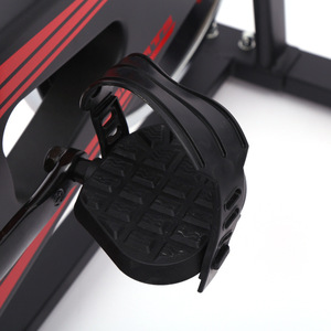 จักรยานหมุนแบบแม่เหล็กแบบคาร์ดิโอในร่มอุปกรณ์ออกกำลังกายในยิมแบบมืออาชีพประกอบและใช้งานง่าย - Product Image 4