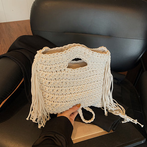 กระเป๋าสะพายข้างผู้หญิงสไตล์พาสเทลแบบใหม่ ดีไซน์เรียบง่าย สบายๆ แฟชั่นพู่ห้อย  แบบเปิดเดียว กันน้ำ ทำจากวัสดุ PU ทอแบบ Tanjing ขายส่ง - Product Image 6