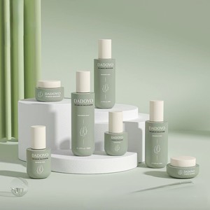 Flacon pompe en <span class=keywords><strong>verre</strong></span> givré bleu bébé mignon pour les soins de la peau, les masques faciaux et les perruques, ensembles de flacons en <span class=keywords><strong>verre</strong></span> cosmétique - Product Image 2