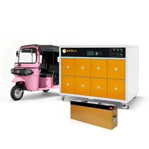 MIYAJI Tuk-tuk/Triciclo Elettrico Passeggeri con Carrozzeria Chiusa 1+3 Posti 50-70Km/h Supporta Sostituzione Batteria Ricarica Rapida Multiuso - Product Image 1
