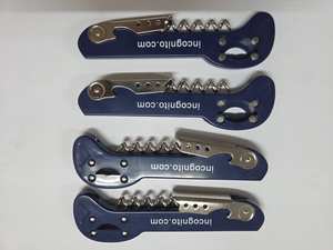 Sacacorchos de Dos <span class=keywords><strong>Pasos</strong></span> Boomerang con Cortador de Papel de Aluminio Integrado y Abrebotellas para Avión - Product Image 1