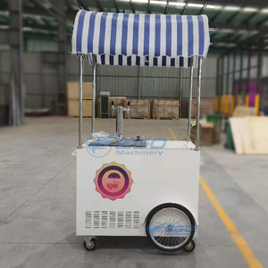 Remorque alimentaire mobile personnalisée pour la vente de bière et de nourriture, avec grande autonomie, pour l'extérieur et dotée de roues robustes - Product Image 2
