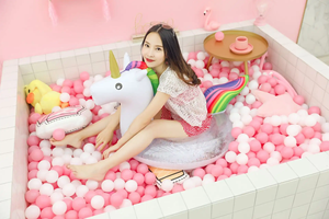 Trong Suốt Với Sequins Unicorn Đảo Rider Hồ Bơi Bơm Hơi <span class=keywords><strong>Float</strong></span> Trẻ Em Bơi Bơm Hơi Hồ Bơi <span class=keywords><strong>Float</strong></span> Bơi Bơm Hơi Vòng - Product Image 6