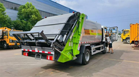 Camion à ordures compacté SINOTRUCK 4*2 d'une capacité de 6 m³, conçu pour l'Afrique avec une réduction de 20 %