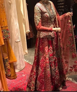 Robe caftan style sirène longueur au sol avec broderie lourde Zardozi pour mariage et fête, vêtements ethniques de créateur - Product Image 2