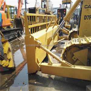 Bulldozer Caterpillar D7R/D7H Usado con Motor Kubota, Bomba y Caja de Cambios - Modelo 2014 en Venta - Product Image 4