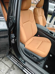 Coprisedili in Vera Pelle nella Parte Centrale, Su Misura Originale per <span class=keywords><strong>Toyota</strong></span> <span class=keywords><strong>RAV4</strong></span> Corolla CHR Camry Hilux Yaris Auris - Product Image 3