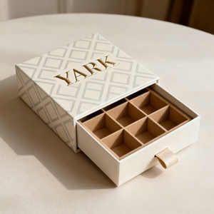 <span class=keywords><strong>Caja</strong></span> de Regalo de Papel de Lujo al por Mayor de Fábrica, <span class=keywords><strong>Caja</strong></span> de Chocolate con Infusión de Alimentos con Logotipo Personalizado y Partición Independiente - Product Image 3