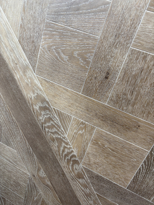 Pisos de ingeniería de madera dura de madera <span class=keywords><strong>Precio</strong></span> competitivo 1000*1000mm Hot New Versailles <span class=keywords><strong>Parquet</strong></span> Floor Oak - Product Image 2