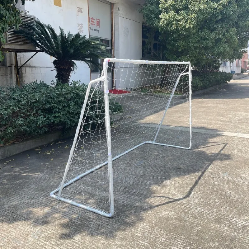 カスタマイズされたサッカーツールアウトドアスポーツサッカーネットドアの便利な調整
