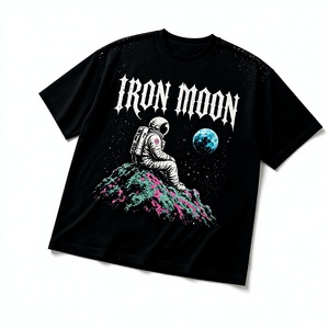 Camiseta de algodón negra para hombre con estampado de astronauta Iron Moon Space Rock, manga corta, cuello redondo, corte regular, tejido jersey - Product Image 1