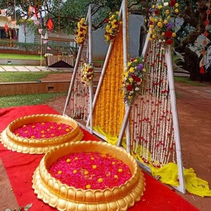 <b>Fiber</b> <b>Urli</b> Lotus Floral for <b>Haldi</b> Ceremony and Wedding Ceremonies Traditional Beautiful Golden Shape 5 Ft Diameter Big Size OEM - Product Image 6