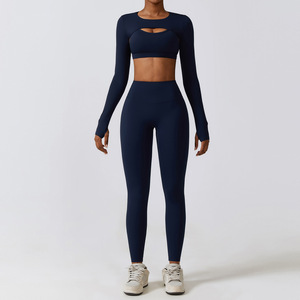 Venta caliente <span class=keywords><strong>Sexy</strong></span> Nude Yoga Wear Mujer <span class=keywords><strong>Ropa</strong></span> T8347 Gym <span class=keywords><strong>Fitness</strong></span> Sets Mujeres 4 piezas Chaqueta deportiva Sujetador Conjunto de manga larga y mallas - Product Image 4
