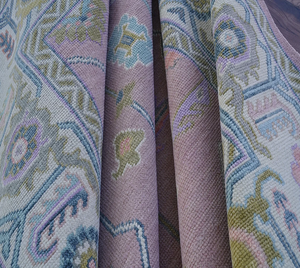 พรมขนสัตว์ทอมือสีชมพูทันสมัยสั่งทำพิเศษ ทนทานสูง สำหรับห้องนั่งเล่น ป้องกันการลื่น ราคาโรงงาน - Product Image 4