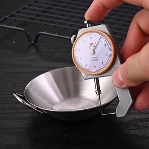 Plato para condimentos de acero inoxidable 304 con asas, plato redondo para salsa de soja para uso en fiestas y comida. - Product Image 1