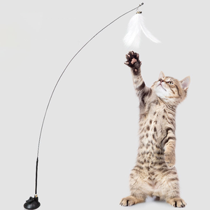 Venta caliente estilo Simple interactivo pluma larga Teaser Stick PU Material Pet movimiento juguete para gatitos y gatos - Product Image 2