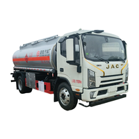 Station-service mobile JAC 8000 litres, camion-citerne JAC pour livraison d'huile