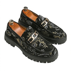 Mocasines florales para hombre, zapatos de vestir sin cordones, punta redonda, hebilla, transpirables, para oficina, boda, primavera - Product Image 4