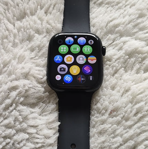 <span class=keywords><strong>Apple</strong></span> <span class=keywords><strong>Watch</strong></span> Series SE <span class=keywords><strong>GPS</strong></span> Usato Originale 40mm in Alluminio, Smartwatch di Seconda Mano, iWatch SE con ECG, Monitoraggio Frequenza Cardiaca e Fitness - Product Image 1