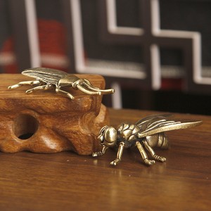 Figuras de Insectos de Bronce, Miniaturas de Cucarachas, Adornos Pequeños para Escritorio, Colección de Insectos Divertidos - Product Image 1