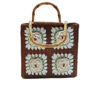 Bolso de flores personalizado de algodón tejido a mano con asa de madera, accesorio de moda para mujer - Product Image 2