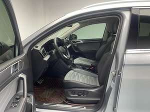 Volkswagen <span class=keywords><strong>Tiguan</strong></span> X d'<span class=keywords><strong>occasion</strong></span> 2024 2.0T SUV intermédiaire essence, voitures d'<span class=keywords><strong>occasion</strong></span> VW 5 places, grand espace, SUV automatique, Jiben Auto - Product Image 3