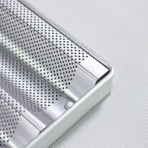 Plaque de cuisson en aluminium courbée de haute qualité pour baguettes, idéale pour la cuisson en gros - Product Image 6