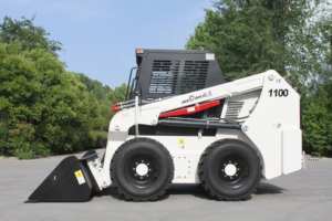 हॉट बिक्री वेसन मिनी स्किड स्टीड लोडर 4x4 ट्रैक व्हील लोडर मशीन 1100 किलोग्राम 1200 किलोग्राम बाल्टी क्षमता जापानी एपा यानमार इंजन पंप - Product Image 3