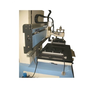 Machine d'impression sérigraphique pneumatique semi-automatique LC pour plaques d'immatriculation plates, utilisant des composants de moteur pour imprimantes sous vide - Product Image 5